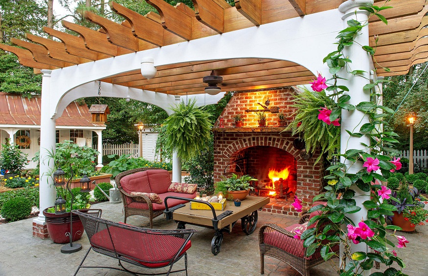 Three Different Types of Pergola Designs You Should Consider